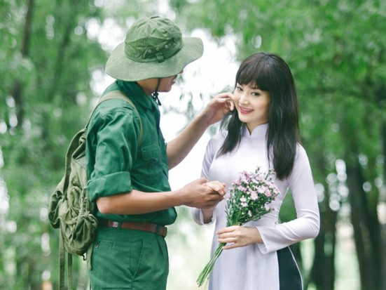 Ai Nói Với Em